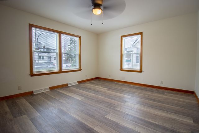 212 E 142nd Place, Dolton, IL 60419