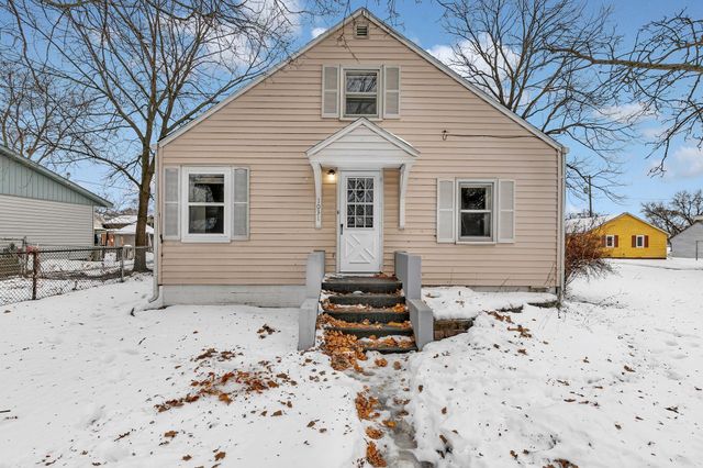 1031 17th Avenue N, Saint Cloud, MN 56303