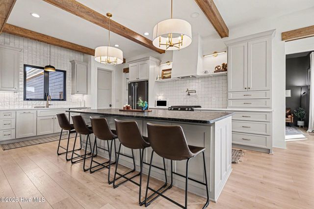 7839 Raleigh Road, Benson, NC 27504