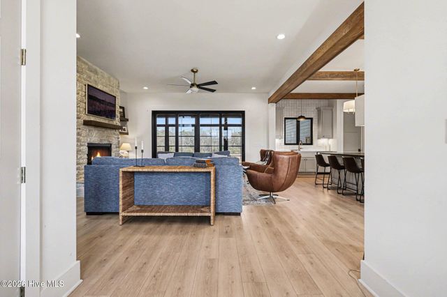 7839 Raleigh Road, Benson, NC 27504