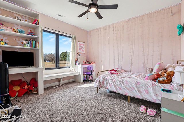 7839 Raleigh Road, Benson, NC 27504