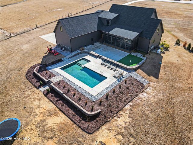 7839 Raleigh Road, Benson, NC 27504