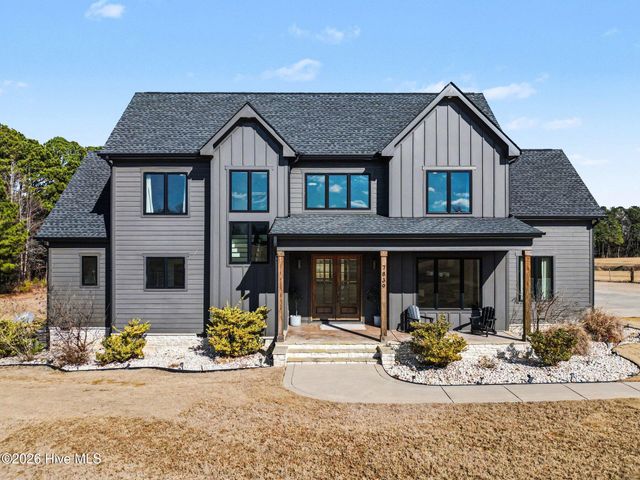 7839 Raleigh Road, Benson, NC 27504