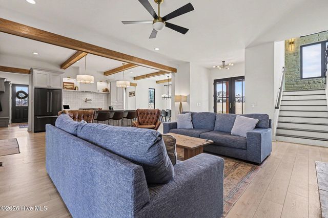 7839 Raleigh Road, Benson, NC 27504