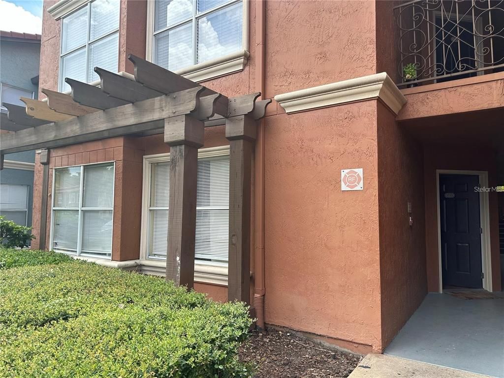 Image 1 of property listing at 5108 CONROY ROAD 1713, Orlando, FL 32811