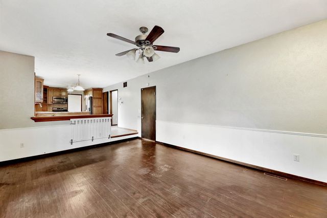 1400 E Evergreen Lane, Derby, KS 67037