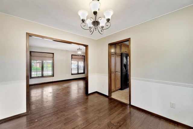 1400 E Evergreen Lane, Derby, KS 67037