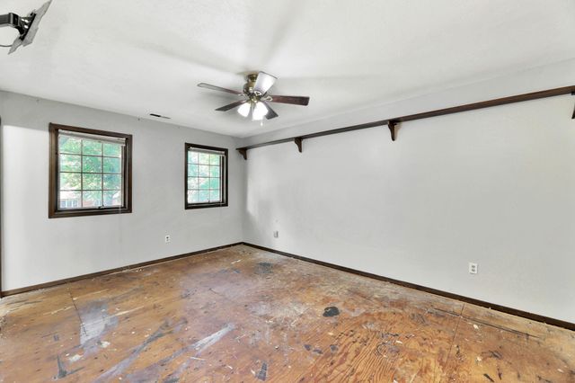 1400 E Evergreen Lane, Derby, KS 67037