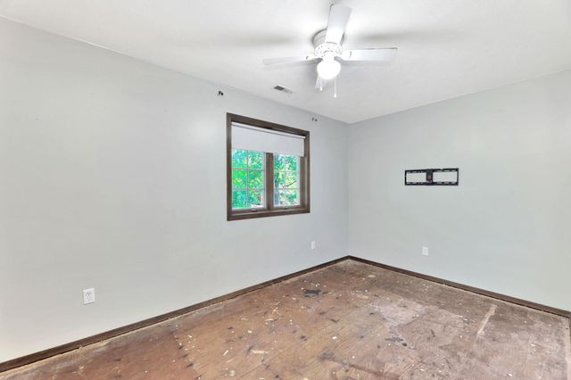 1400 E Evergreen Lane, Derby, KS 67037