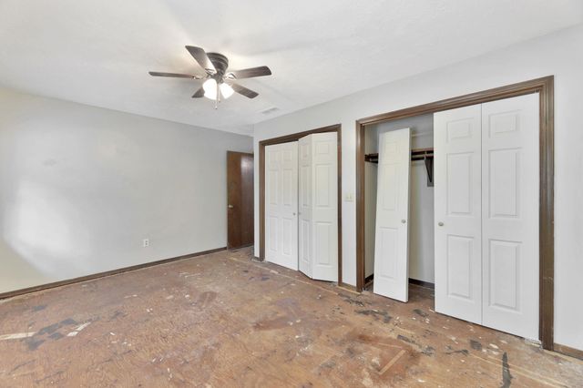 1400 E Evergreen Lane, Derby, KS 67037