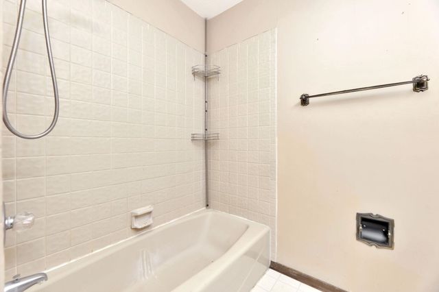 1400 E Evergreen Lane, Derby, KS 67037