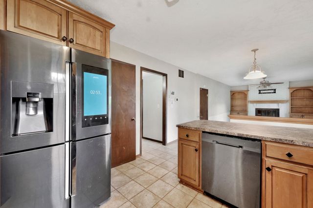 1400 E Evergreen Lane, Derby, KS 67037