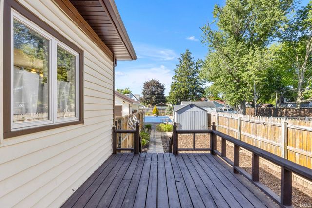 522 Laurel Street, Elkhart, IN 46514