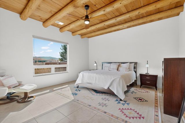 117 Doolittle Road, Corrales, NM 87048