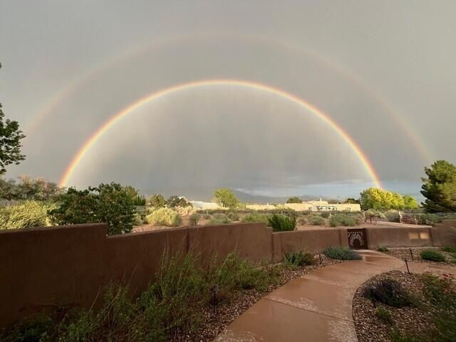 117 Doolittle Road, Corrales, NM 87048