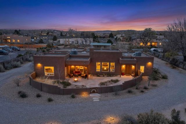 117 Doolittle Road, Corrales, NM 87048