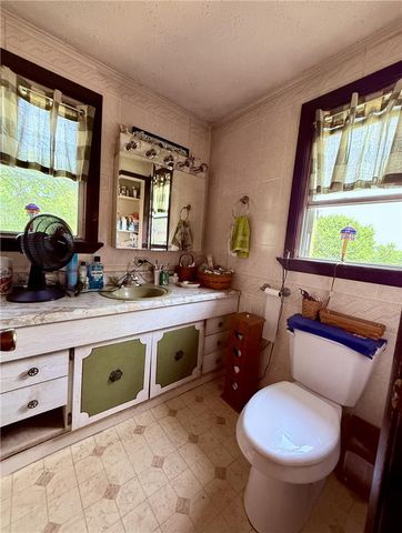 1988 Herbert Avenue, Hellertown Boro, PA 18055