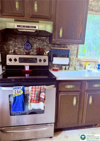1988 Herbert Avenue, Hellertown Boro, PA 18055