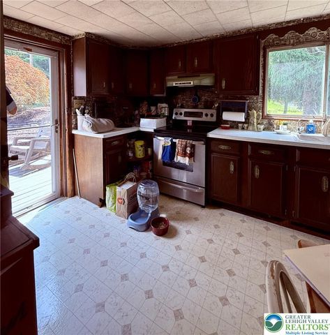 1988 Herbert Avenue, Hellertown Boro, PA 18055