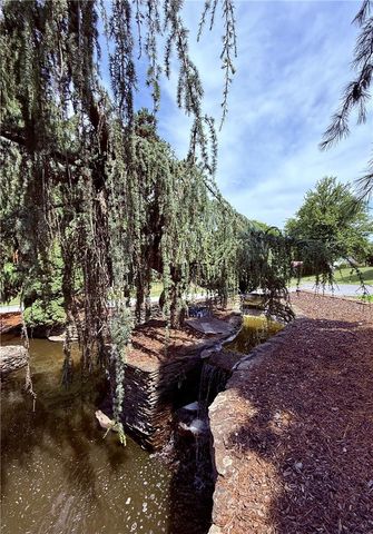 1988 Herbert Avenue, Hellertown Boro, PA 18055