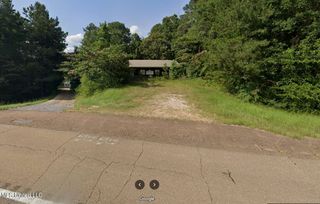 2432 Hwy 49, Mendenhall, MS 39114