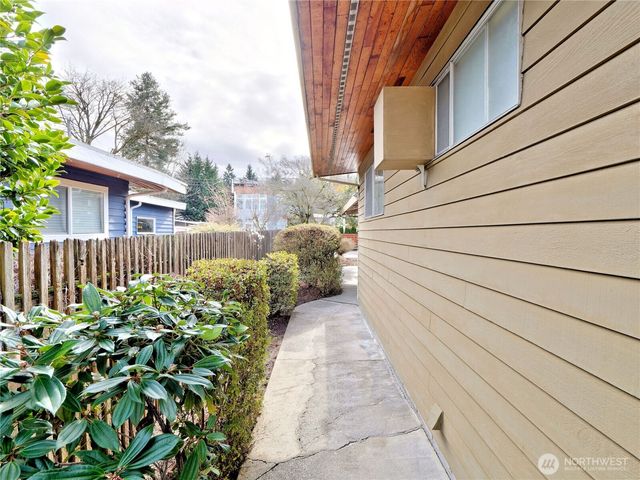 5538 S Norfolk Street, Seattle, WA 98118