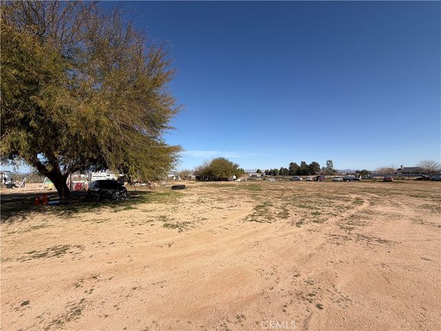 36633 Hidden River, Hinkley, CA 92347