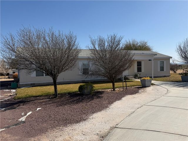 36633 Hidden River, Hinkley, CA 92347