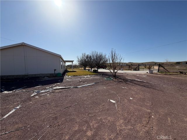 36633 Hidden River, Hinkley, CA 92347