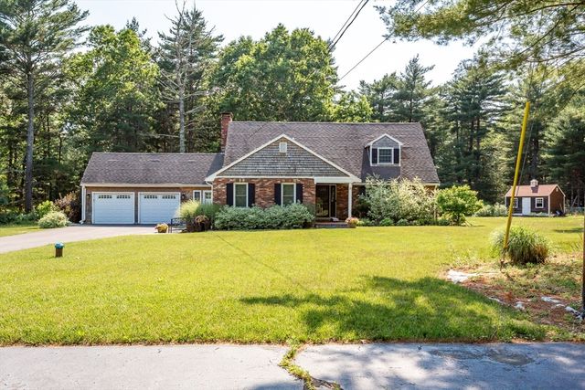 5 Crest Drive, Lakeville, MA 02347