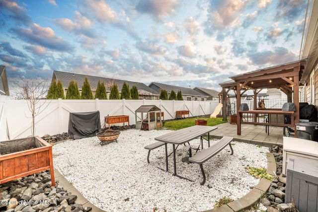 12926 N BUSHEL ST, Rathdrum, ID 83858