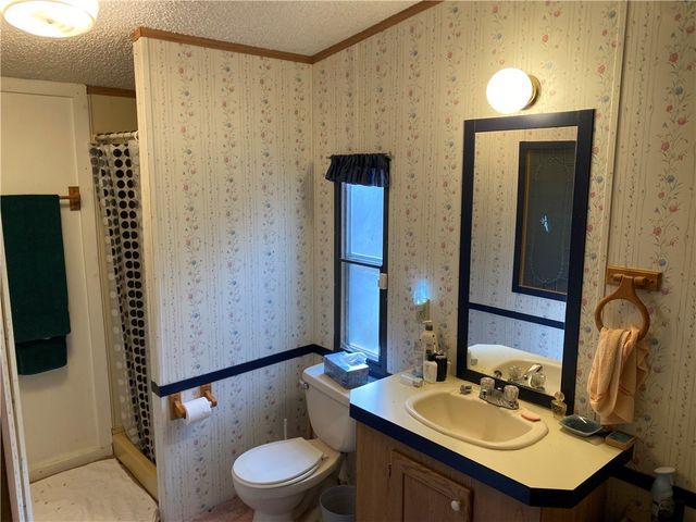 894 Martin Road, Starr, SC 29684