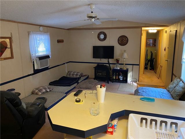 894 Martin Road, Starr, SC 29684