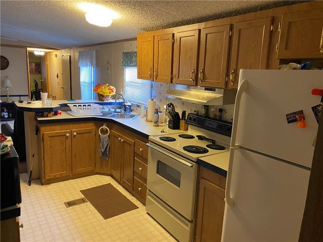 894 Martin Road, Starr, SC 29684