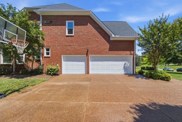 9236 Prestmoor Pl, Brentwood, TN 37027