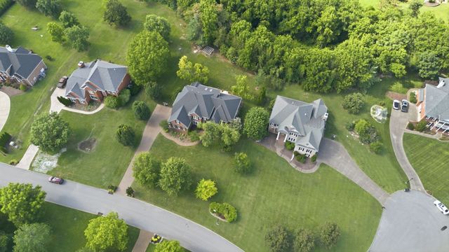 9236 Prestmoor Pl, Brentwood, TN 37027