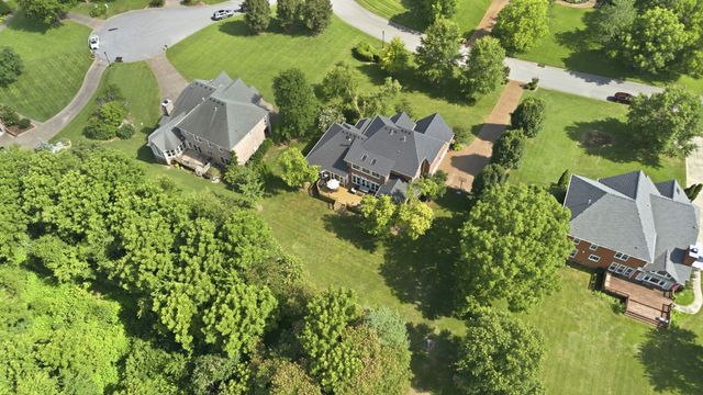 9236 Prestmoor Pl, Brentwood, TN 37027