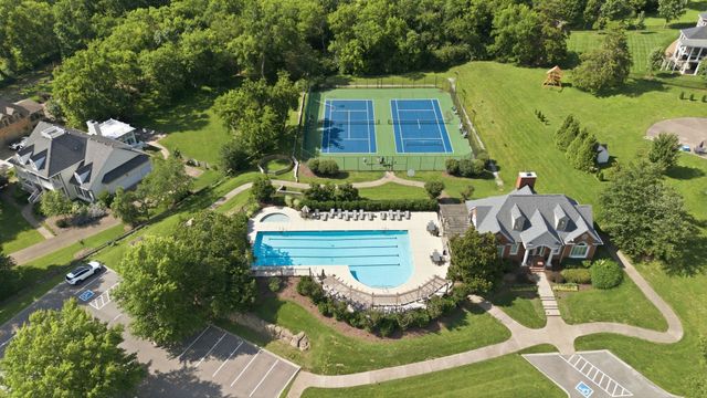 9236 Prestmoor Pl, Brentwood, TN 37027