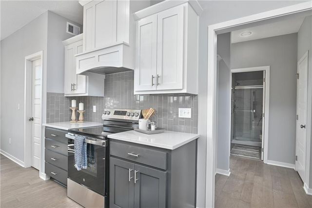 11460 S Langley Street, Olathe, KS 66061