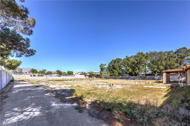 4975 Marcon Drive, Las Vegas, NV 89149