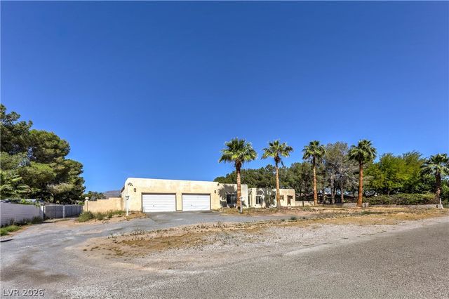 4975 Marcon Drive, Las Vegas, NV 89149