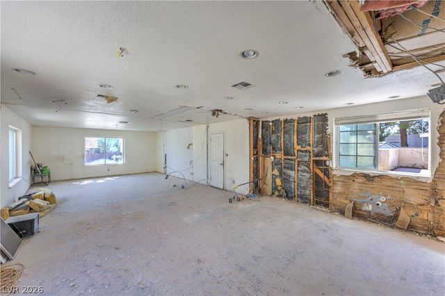 4975 Marcon Drive, Las Vegas, NV 89149