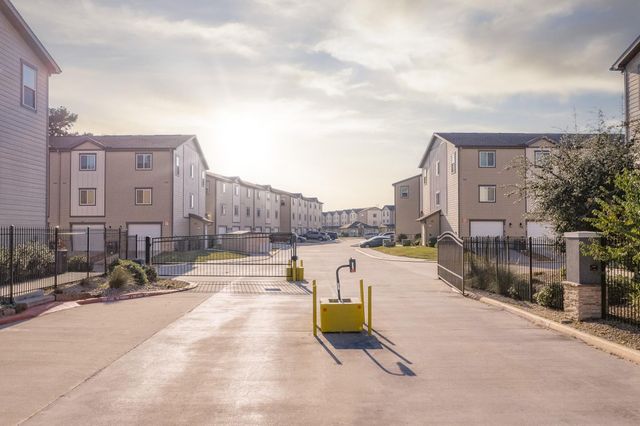 12603 Telge Road 6-A, Cypress, TX 77429