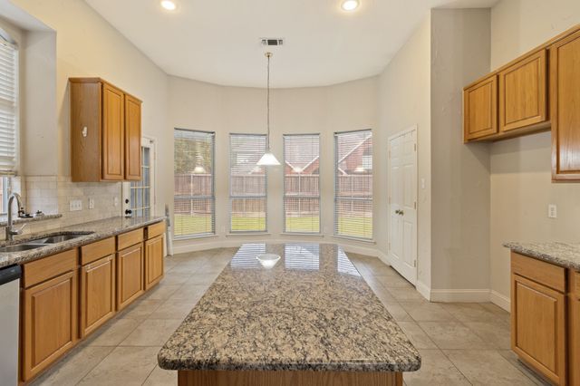 8804 Falcon View Drive, Mckinney, TX 75072
