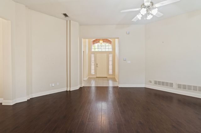 8804 Falcon View Drive, Mckinney, TX 75072