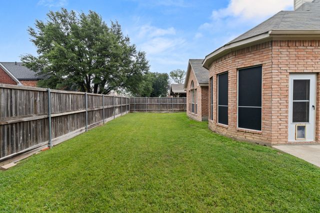 8804 Falcon View Drive, Mckinney, TX 75072