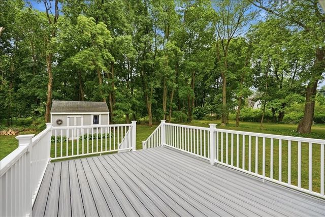 15 Walnut St, West Bridgewater, MA 02379