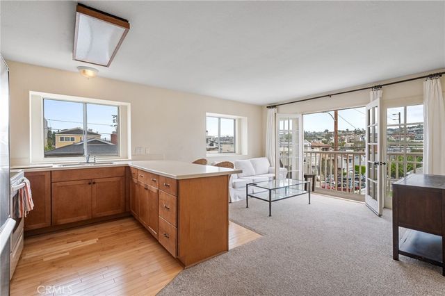 358 28th, Hermosa Beach, CA 90254