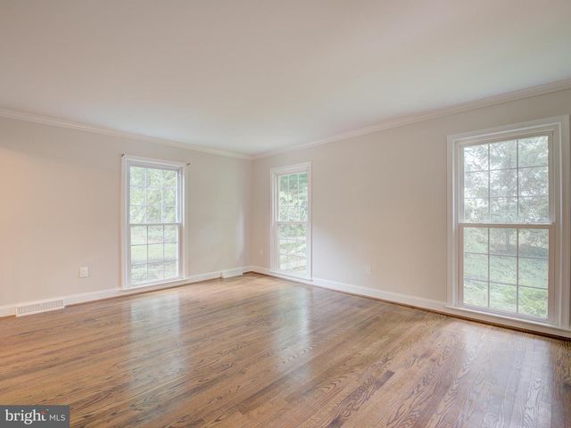 7323 WESTERLY LN, Mclean, VA 22101