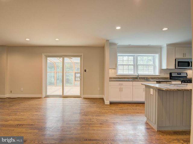 7323 WESTERLY LN, Mclean, VA 22101